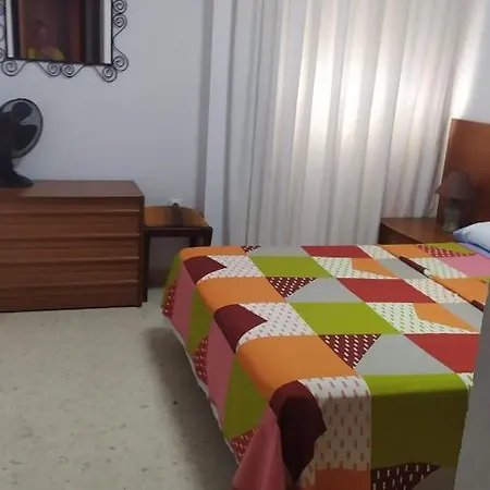 Precioso Apartamento En A 100 M. Playa